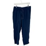 Lululemon  Dance Studio Mid-Rise Cropped Pant in the True Navy Sz 8 Photo 1