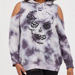 Torrid  Plus Size 1X Classic Fit Cold Shoulder Bat Skull Purple Tie Dye Hoodie Photo 0