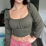 Windsor olive green long sleeve crop top Photo 0