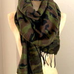 Storm Camo Woven Scarf | Stylish & Warm | Perfect for Any Season Green Photo 0