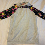 Boutique  Hoodie Photo 0