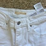 Levi's Brand new white Levi’s jeans Photo 3