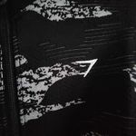 Gymshark NWOT  Adapt Camo Seamless Track Jacket Black Light Gray Size Small Photo 6