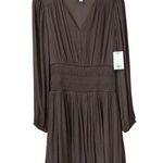 Nine West
Size: Large | (NWT) Photo 0