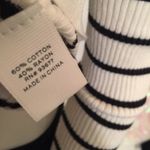 Stylus Ruffle Shoulder lite ribbed Cotton Top Black Photo 4