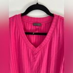 Vince Camuto  Hot Pink ribbed V-neck long sleeve shirt size XS Photo 1