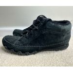 Skechers : Black Suede Booties Photo 3