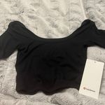 Lululemon black tight tee Photo 0