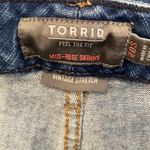 Torrid Mid-Rise Skinny Cropped Denim Blue Jeans Button Closure EUC Sz 20 Short Photo 5