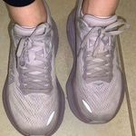 Hoka Bondi 8 Photo 1