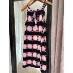Crown & Ivy Pink Geometric Shift Dress
Size 4P
Black Pink Retro Mod Print Photo 1