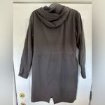 Tea N Rose  Women’s Medium/Large Gray Embroidered, Long Lightweight Jacket Photo 4