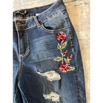 One 5 One  Cross Stitch Embroidered Floral Distressed Cropped Jeans Size 14 Photo 4
