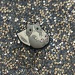 Shoe charm, cat, and pillow Photo 0