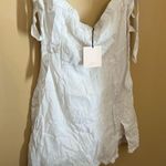 superdown NWT  Athena off shoulder dress small Photo 4