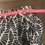 Escapada NWT Evereve  Printed Pull On Shorts Sz M Photo 4