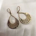 Gold tone rhinestone teardrop drop earrings Photo 2