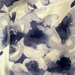Balance Collection Blue and white floral leggings in size Large Photo 1