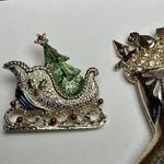 Santa’s Sleigh, Nutcracker, Stocking Christmas Tree Brooch Pin Lot Of 5 Photo 1