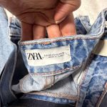 ZARA  light wash jeans Photo 1