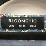 Bloomchic Short Flutter Sleeve Blur Floral with Eyelet Detail Blouse size 10 Photo 3