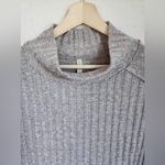 Free People  Waffle Knit Long Sleeve Mock Neck size medium Photo 3