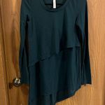 Latched Mama Women’s Long Sleeve Asymmetrical Teal Nursing Tunic XS Green Photo 0
