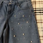 Ashley Mason Pearl Jeans Photo 1