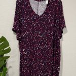 Lane Bryant NWT  Short Sleeve V-Neck Top - Purple Print plus size 26/28 Photo 0