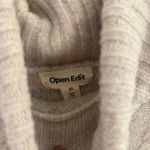Open Edit  Sweater Photo 1