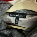 Derek Heart  Sweatshirt Grey Turtleneck Photo 4