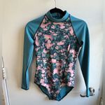 Lululemon RARE Long Sleeve Zip Back Paddle Suit Photo 2