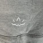 Beyond Yoga Buttery Soft Leggings Heathered Gray High Rise Cropped Sz Medium Photo 6