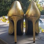 Saint Laurent YSL Woman Pumps Photo 5