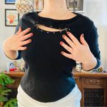 Metro Vintage 90s Y2k  Girl 3/4 sleeve keyhole cut out rhinestone top Photo 4