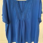 Attention  Blouse Womens ‎ Solid blue Embroidered Trim Cap Sleeve V Neck size XL. Photo 0