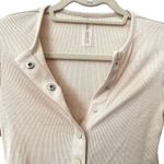 Outdoor Voices  Ribbed Button Front Crop Top Oatmeal‎ Small Photo 3