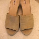 Tahari Tan Wedge Slip on Sandals size 8.5 Photo 8