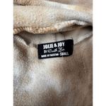 Jolie & Joy Tie Photo 5