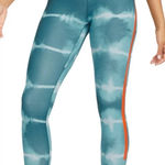 Nike NWT  Luxe Midrise Leggings, Ultra Soft Photo 0