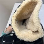 UGG  AUSTRALIA Surfcat 5158 Shearling Lined Black Leather Boots sz 8 Photo 6