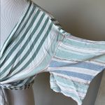 Hummingbird  striped tie-front crop top. Photo 2