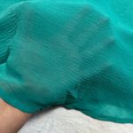 Romeo + Juliet Couture V-Neck Mixed Media High Low Hem T-Shirt Size Small Photo 5