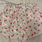 Pretty Little Thing pajamas Photo 0