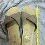 Koolaburra sandals shoes for women size 7 Tan Photo 10