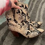 Gibson Latimer  Boots Photo 2