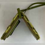 No Boundaries NOBO | faux Sherpa wallet. Photo 9