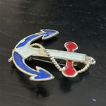 Vintage anchor brooch / pin in very good condition. Signed JJ (Jonette Jewelry) Blue Photo 1