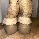 Crocs Nadia Women’s Taupe Faux Fur Lined Pull On Tall Boots Shoes Size 9 Photo 3