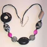 Elegant Black and Pink Boho Beaded Necklace Photo 0